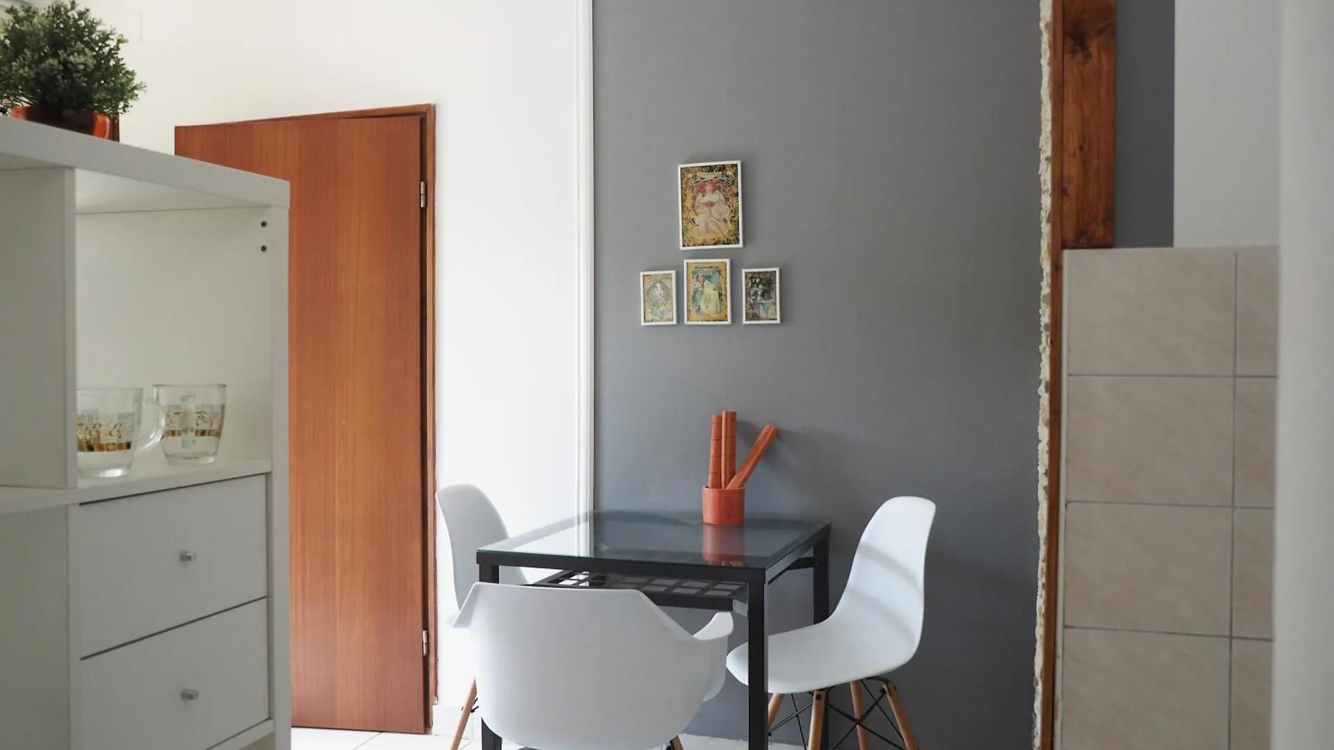 Dea Apartments 普拉
